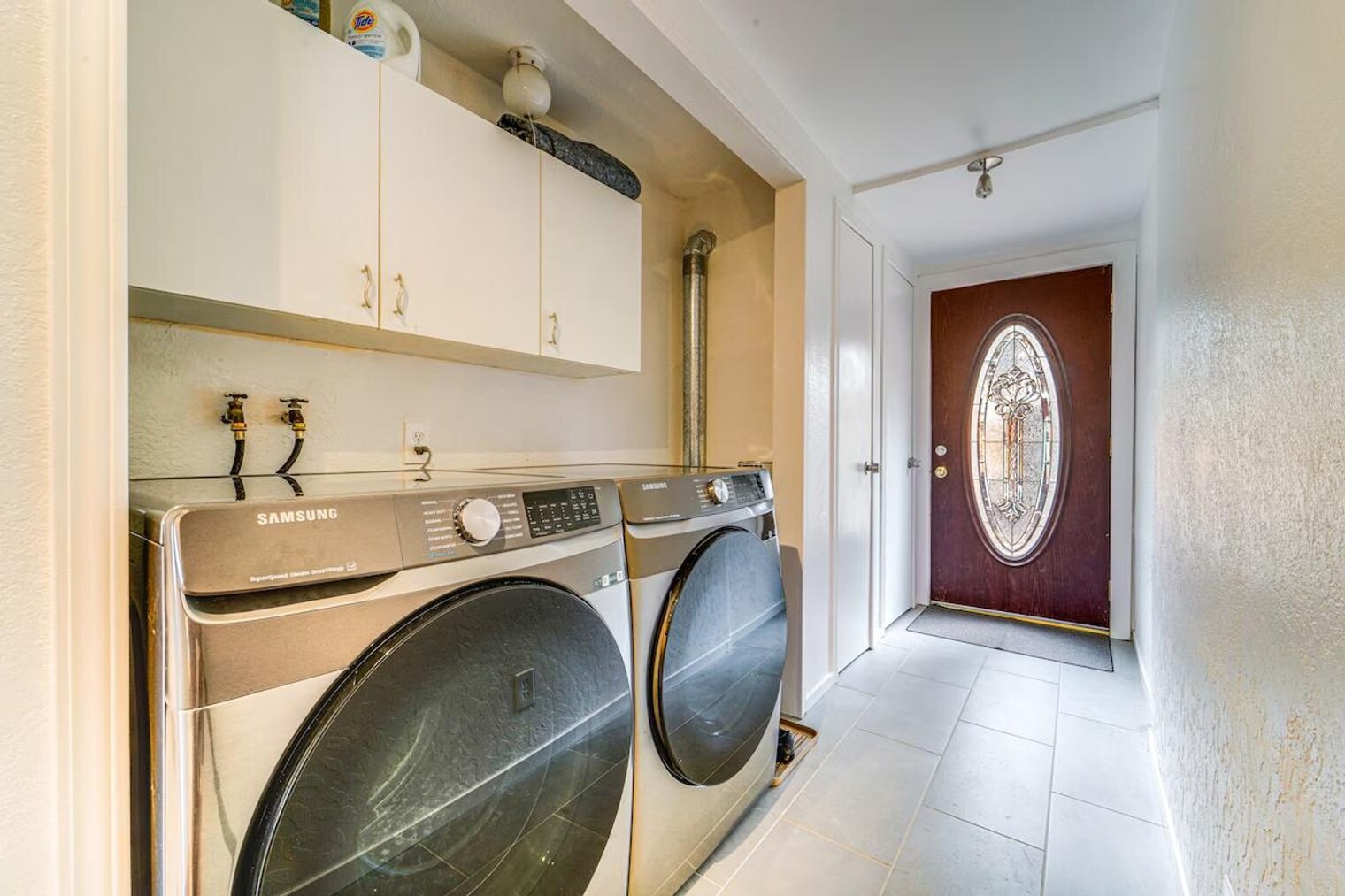 Building Photo - 627 Bear Valley Rd