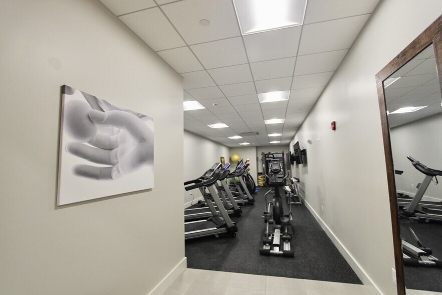 Building Photo - 430 McGrath Hwy