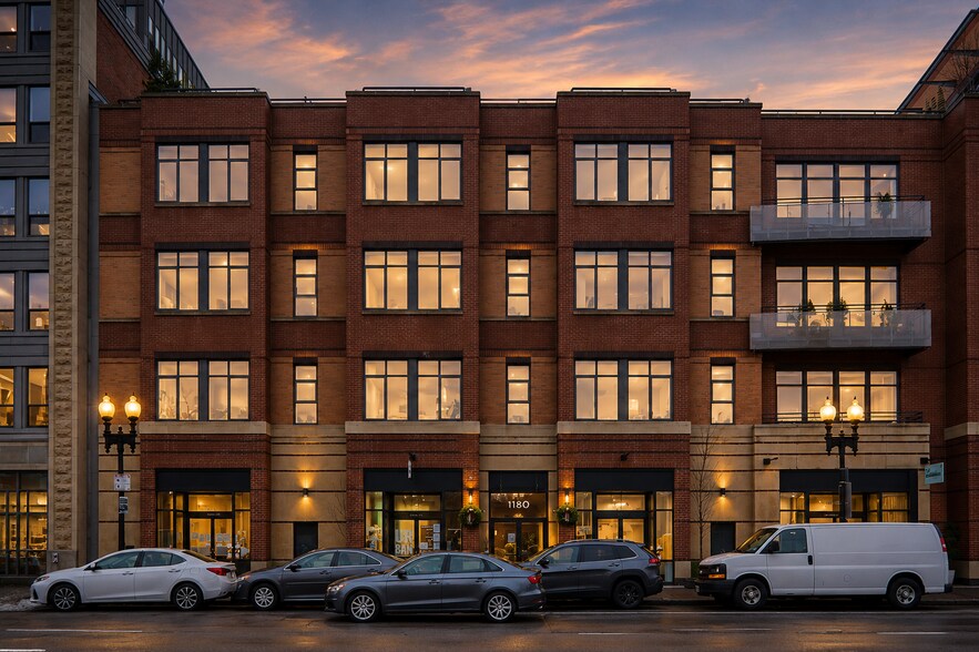 Building Photo - 1200 Washington St