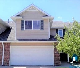 Building Photo - Beautiful 3-Bedroom, 2.5-Bath Townhome – Move-In Ready!