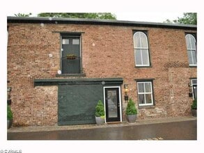 Building Photo - 2511 Mule Barn Aly