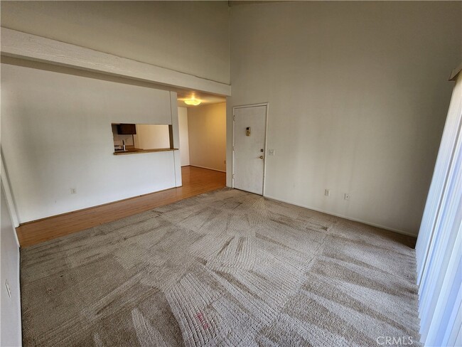 Building Photo - 6351 Riverside Dr