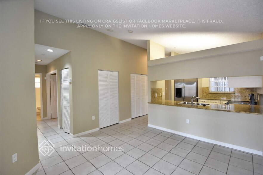Building Photo - 15308 SW 53rd St