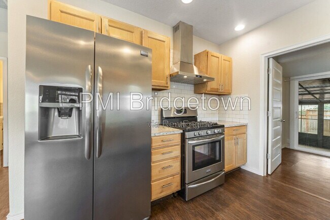 Building Photo - 1115 13th St