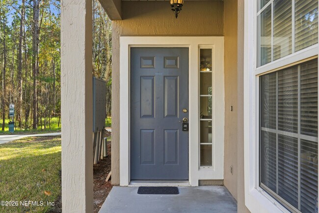 Building Photo - 334 Scrub Jay Dr