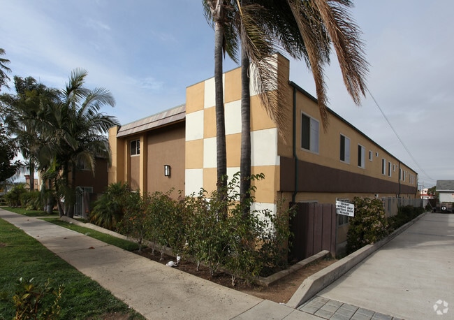 Primary Photo - Playa Vista