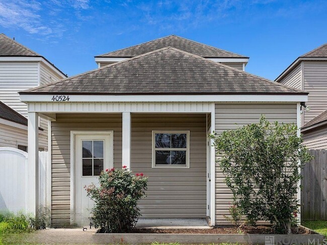 Primary Photo - 40524 Sage Field Ct