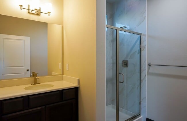 Building Photo - Just Completed  Beautiful Two Bedroom Two ...