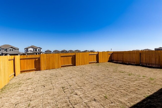 Building Photo - 125 Comet Pointe Dr