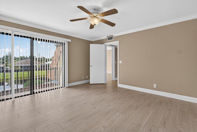 Building Photo - 110 N Delaware Blvd