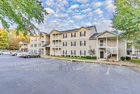 Building Photo - 526 McKenna Cir