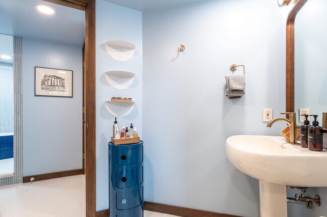 Building Photo - 1816 Bear Spgs Wy