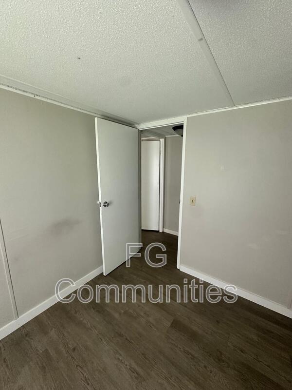 Building Photo - 2353 US-70