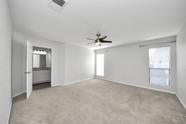 Building Photo - 2468 Bering Dr
