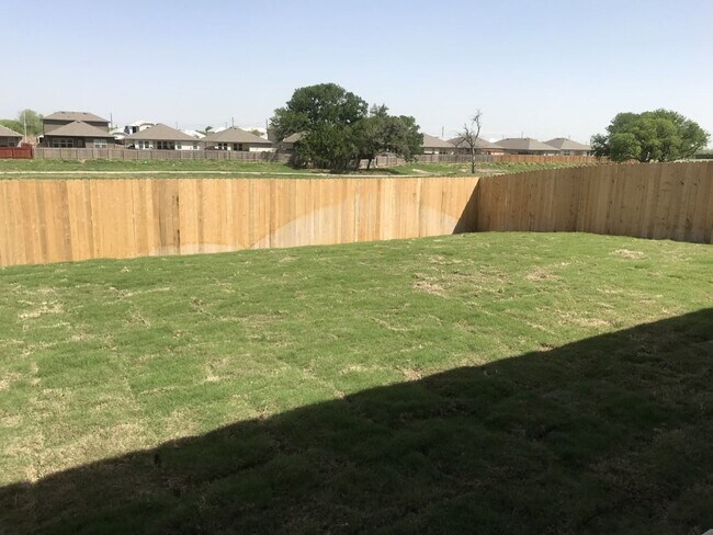 Building Photo - Beautiful Brand New Home in Arroyo Ranch
