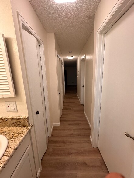 Building Photo - 9277 W 56th Pl