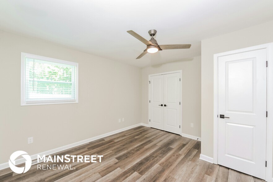 Building Photo - 4948 Highpoint Way NE