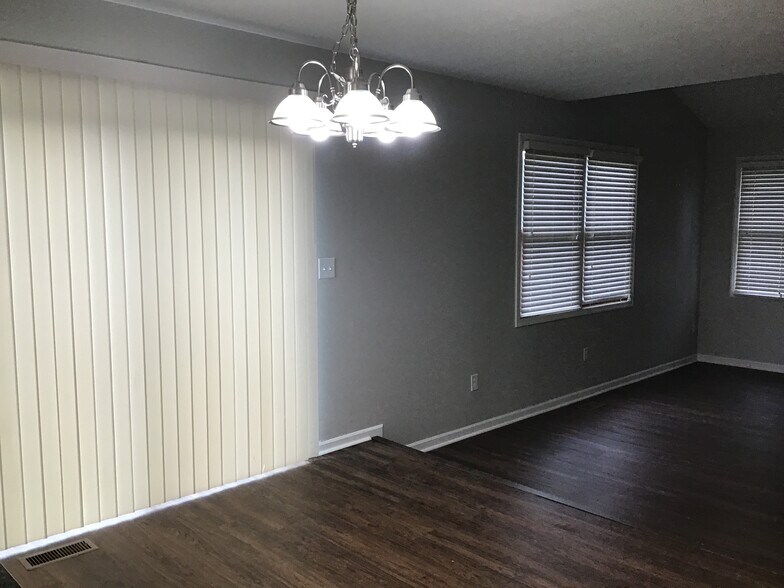 Building Photo - 22 Liberty Ridge Ave