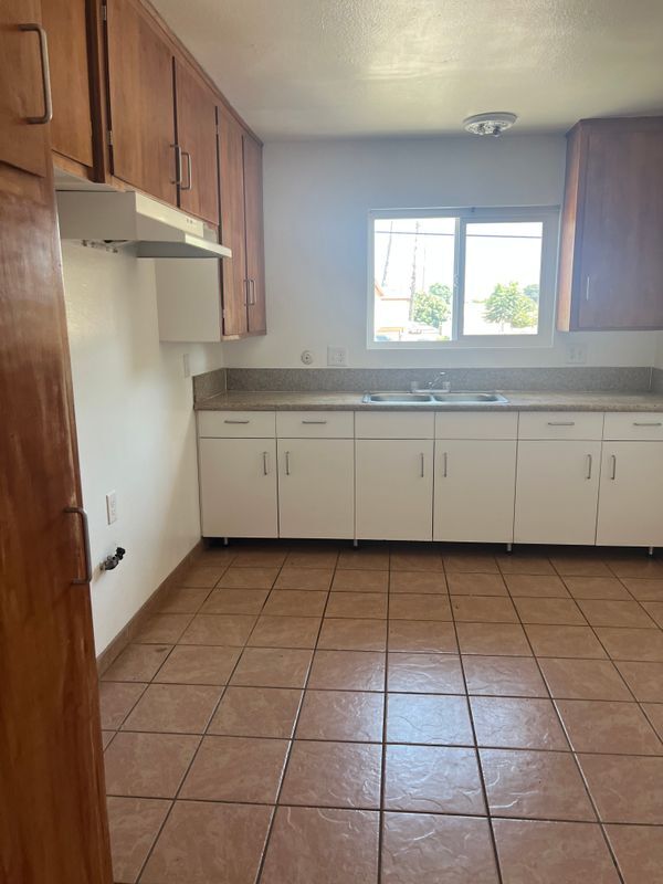 Building Photo - 12132 Sitka St