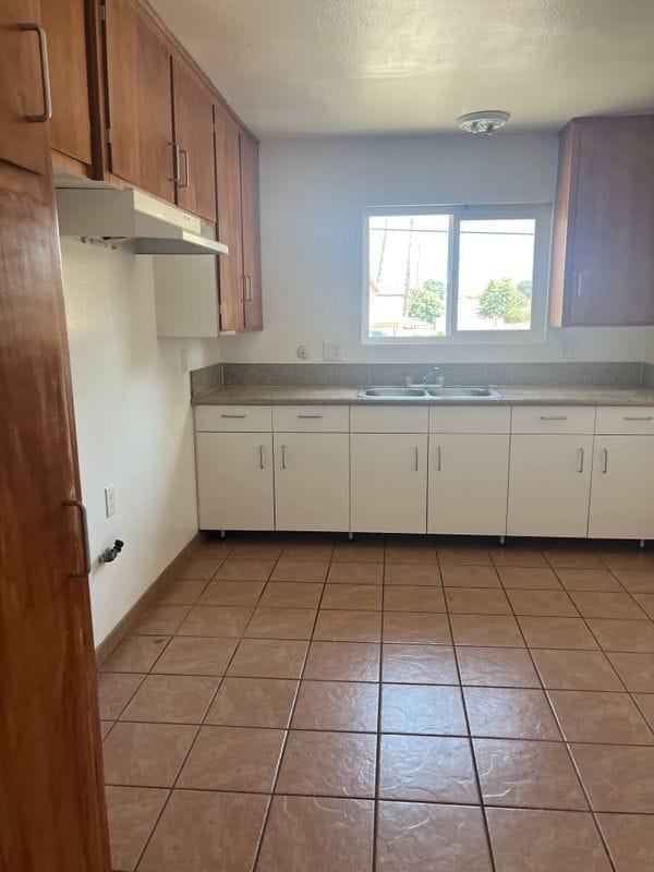 Building Photo - 12132 Sitka St