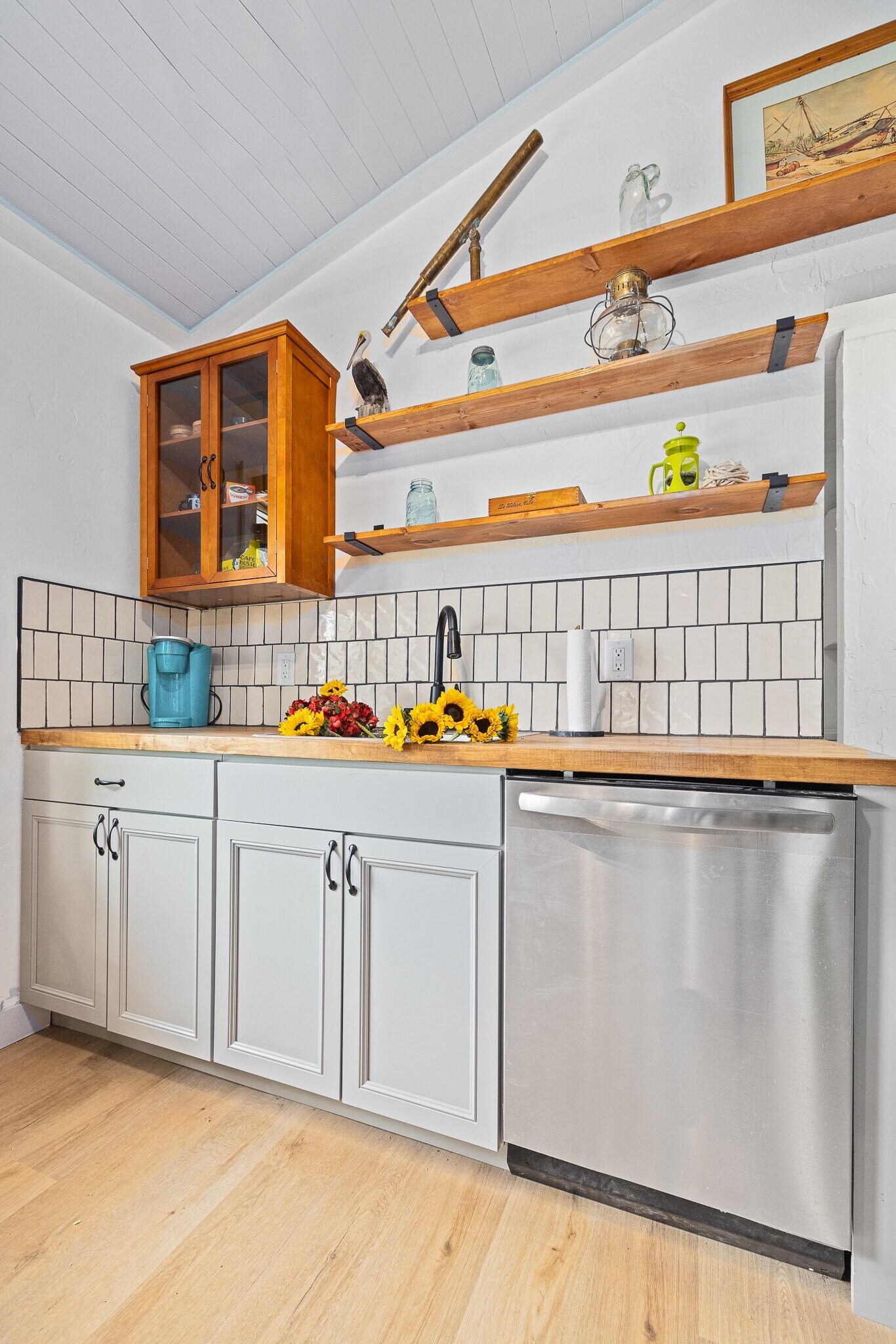 Building Photo - 511 41st Ave S