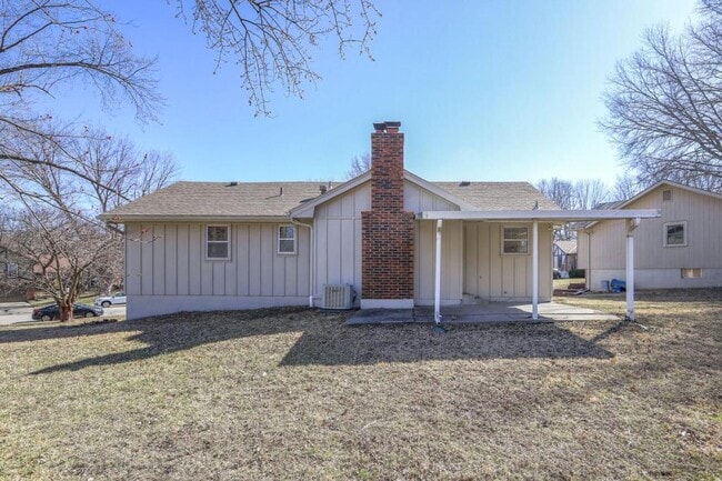 Building Photo - 902 Kingston Ct