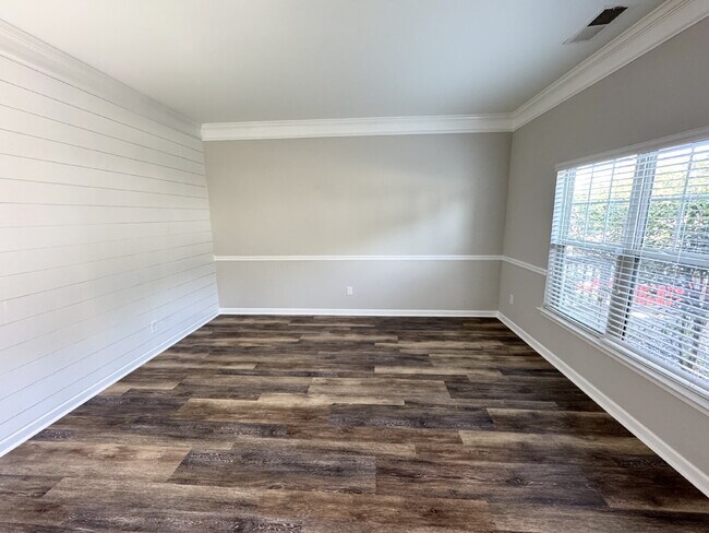Building Photo - Move-In Ready 5-Bedroom Retreat in Whisper...