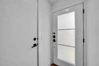 Building Photo - 1601 Mustang Dr