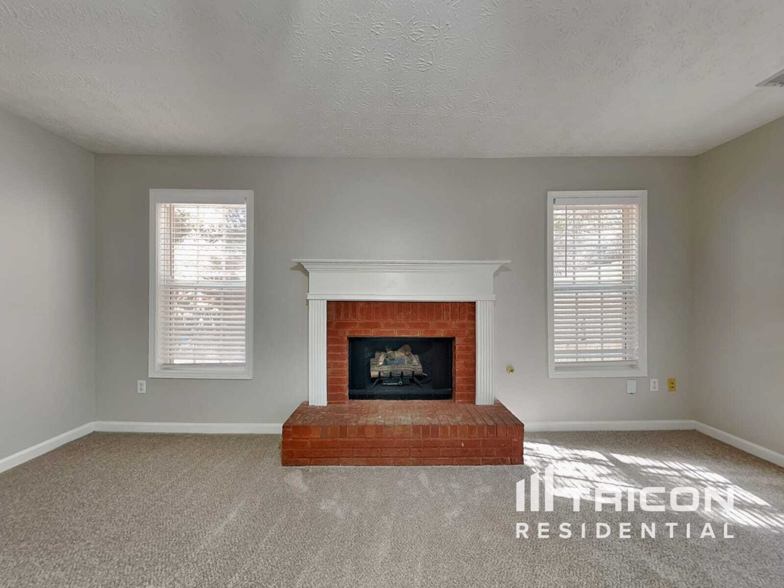 Building Photo - 648 Stonecrest Dr