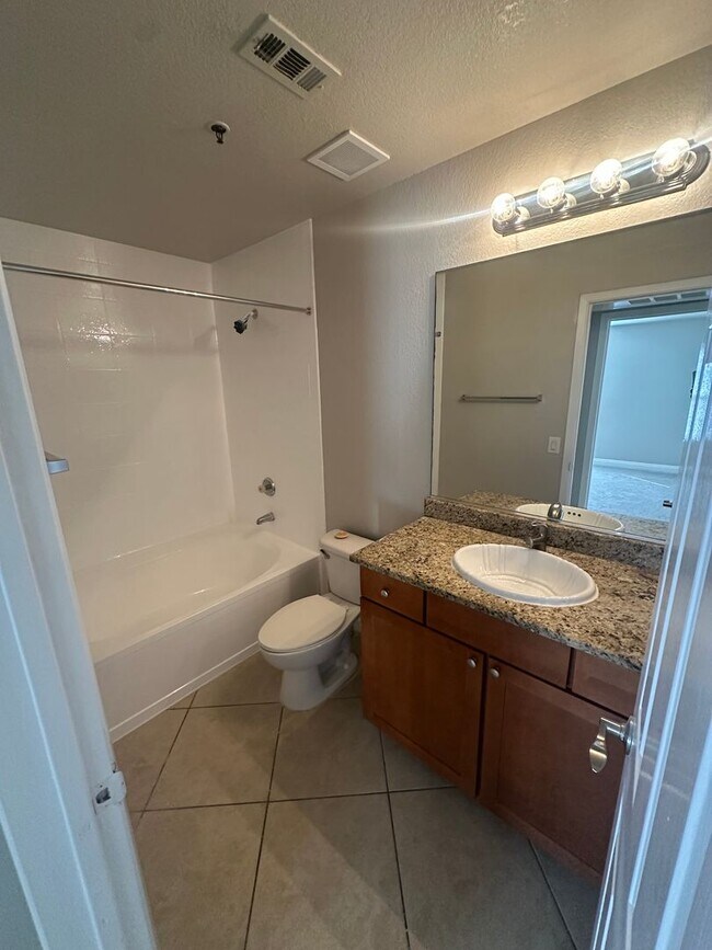 Building Photo - 4200 S Valley View Blvd