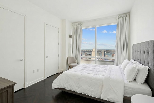 Building Photo - 230 W 56th St