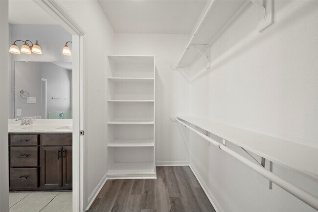 Building Photo - 4742 Tintagel Ln