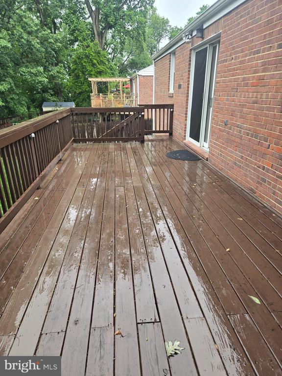 Building Photo - 2911 Breezy Terrace
