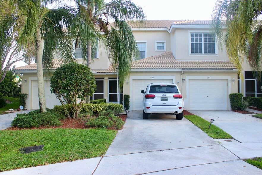 Primary Photo - 8171 Bellagio Ln