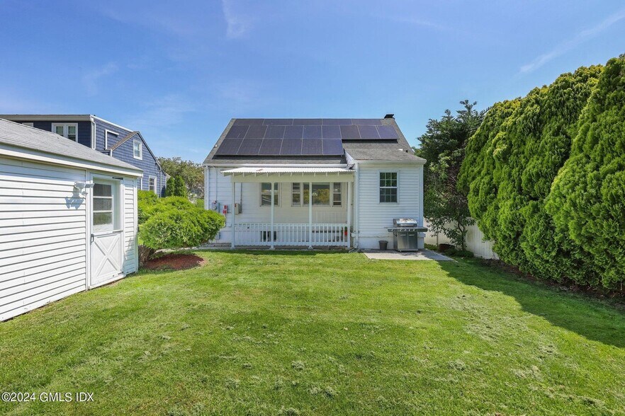 Building Photo - 10 Fletcher Ave