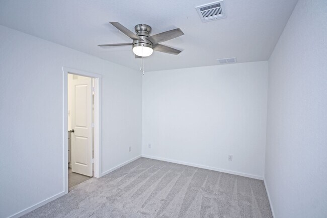 Building Photo - 4925 Winecup Cv