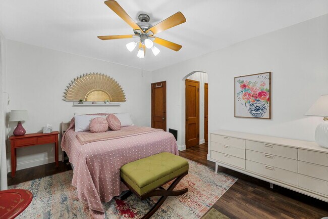 Building Photo - 4149 Haven St