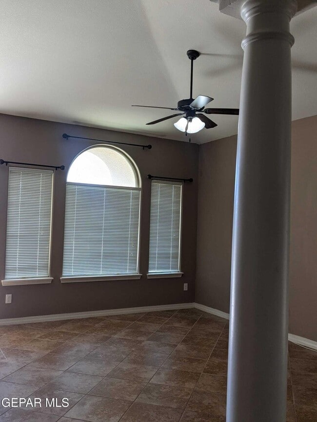 Building Photo - 14657 Spanish Point Dr