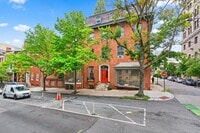 Building Photo - 505 Cathedral St