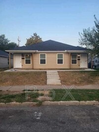 Building Photo - 1413 S Byers Ave