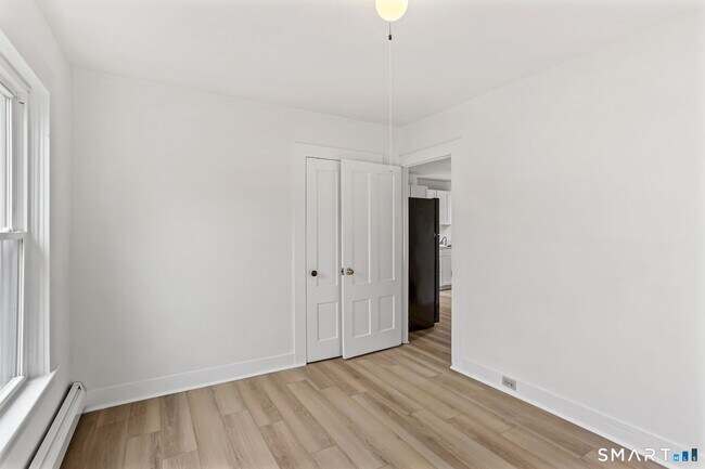 Building Photo - 63 Reynolds St