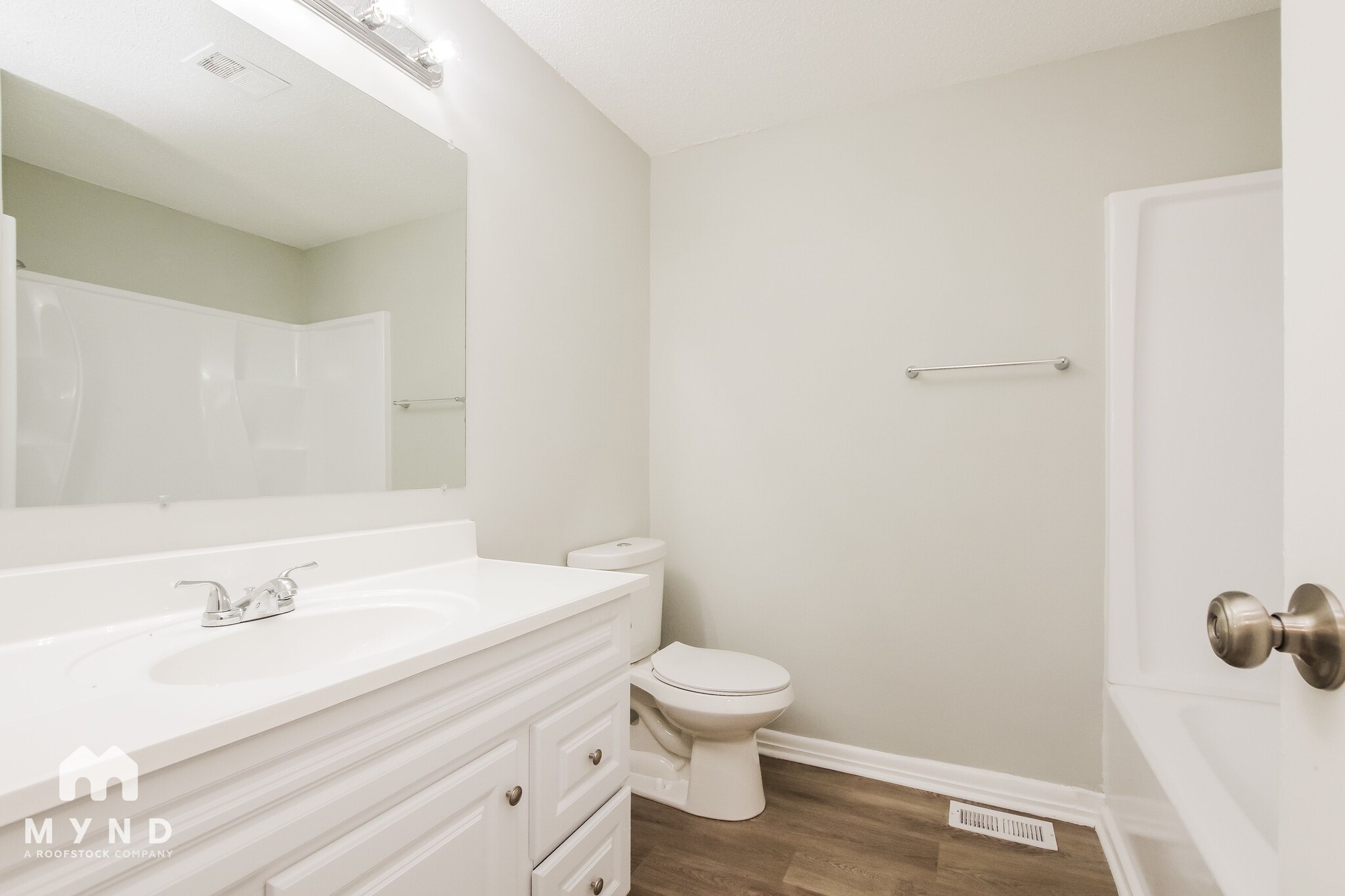 Building Photo - 1418 Gaston Way