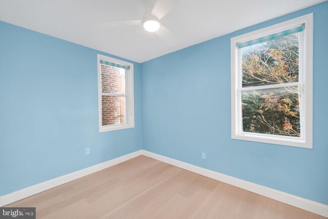 Building Photo - 908 O St NW