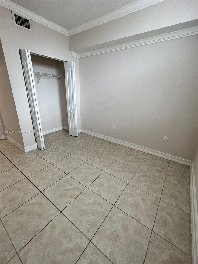 Building Photo - 117 NW 42nd Ave