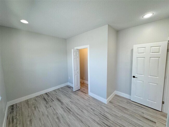 Building Photo - 236 Belle Grove Ln