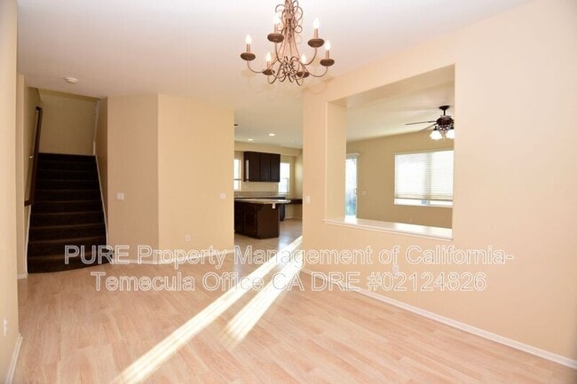 Building Photo - 31451 Westwind Ln