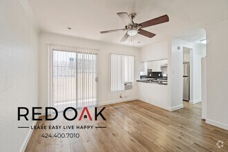 Building Photo - 4069 1/4 Oakwood Ave-7