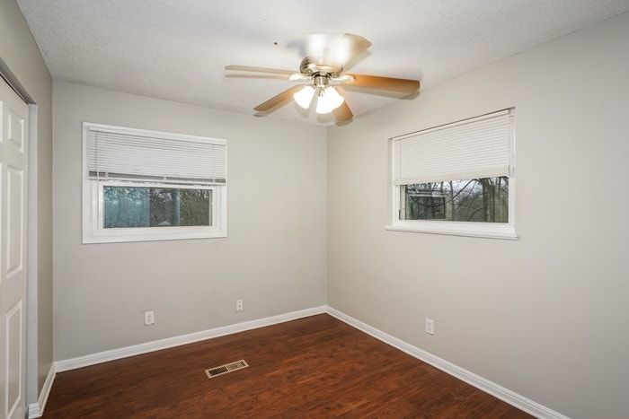 Building Photo - 112 Bluegrass Rd