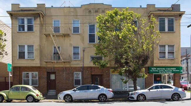 Building Photo - 5645-5657 California St