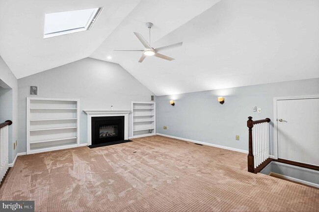 Building Photo - 8016 Quarry Ridge Way